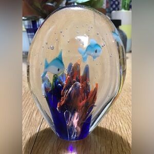 Blown glass aquarium with 2 fish